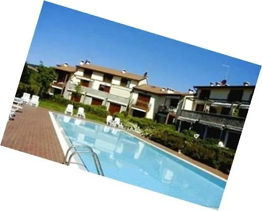Elena Apartmán