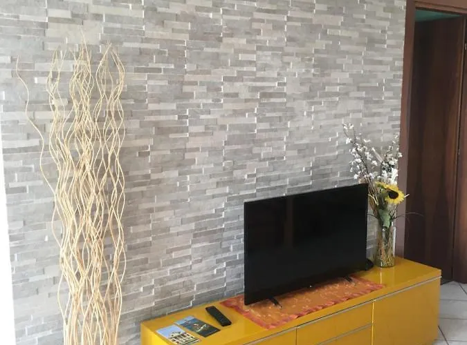 Elena Apartmán