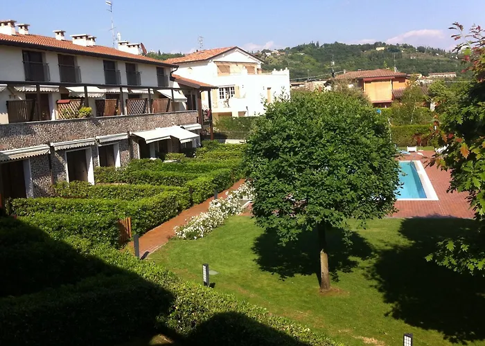 Elena * Garda (Verona)