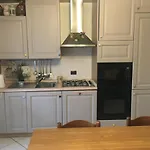 Elena Apartman Garda