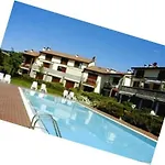 Elena Apartman