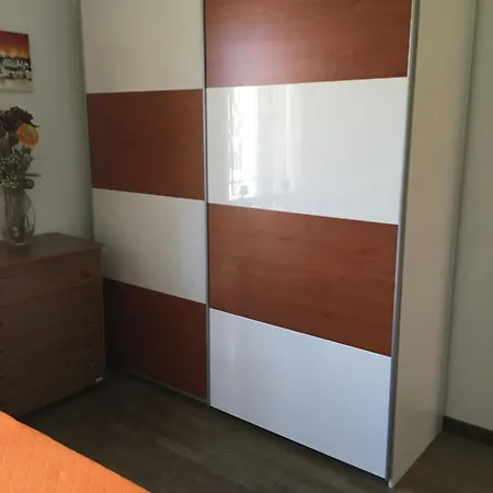 Elena Apartment *