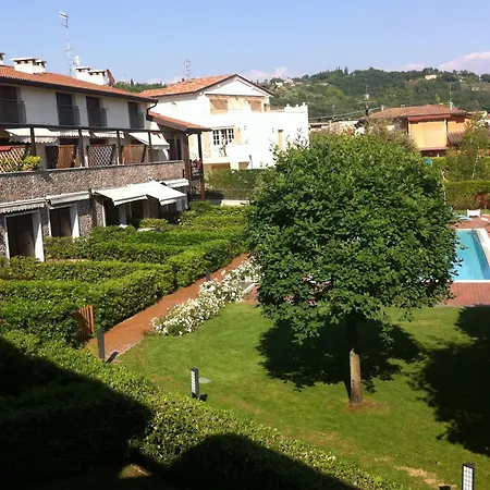 Elena * Garda (Verona)
